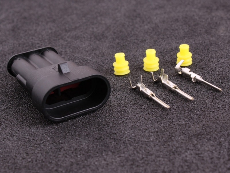 3-pin housing Superseal Connector