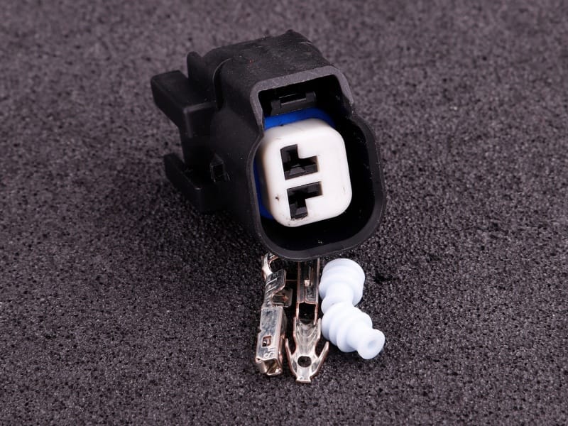 2-Way Socket Housing (Coyote CLT/AC compressor) Connector